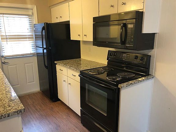 5th image of 103 W Brown St #3