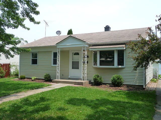 1st image of 4231 Elmwood Ave