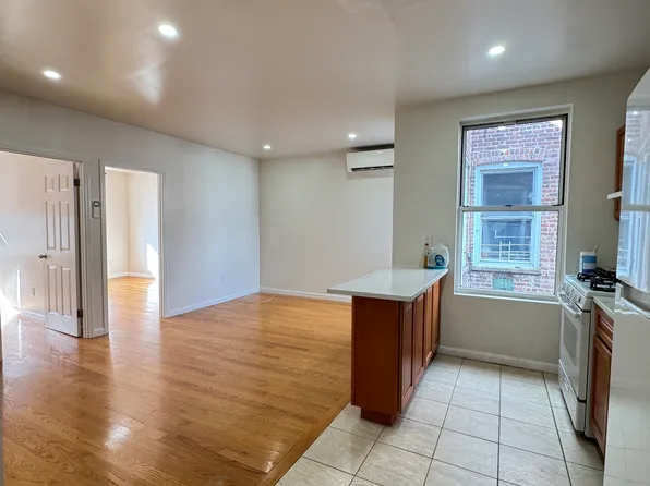 8705 5th Avenue image 1 of 14