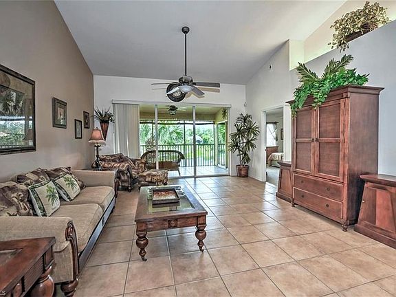 5th image of 20141 Seagrove St Unit 307