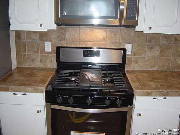 4th image of 10207 Grenadier Way