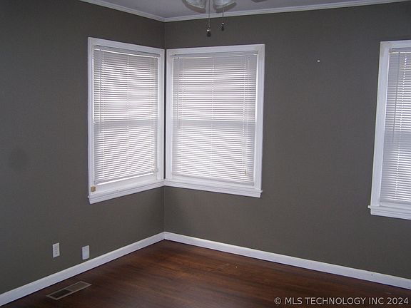 5th image of 533 S Oswego Ave