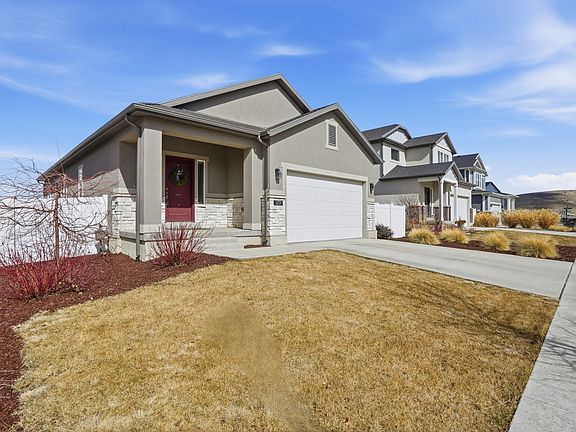 4th image of 1259 E Kelsey Dr