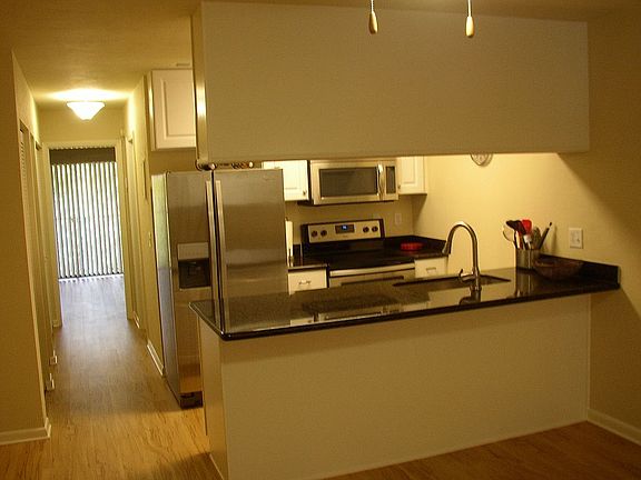5th image of 1923 NW 23rd Blvd APT 207