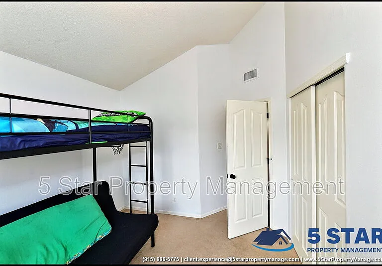 10937 Northview Dr — Photo 35