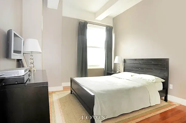 Rented by Town Residential | media 21