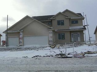 3106 Northpark Dr, Ankeny, IA 50023