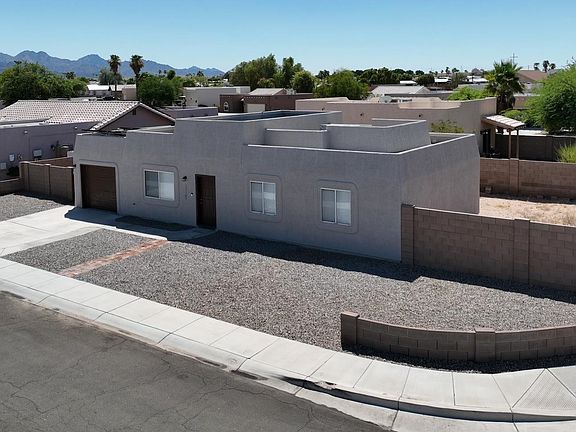 4th image of 11185 E 37th Way