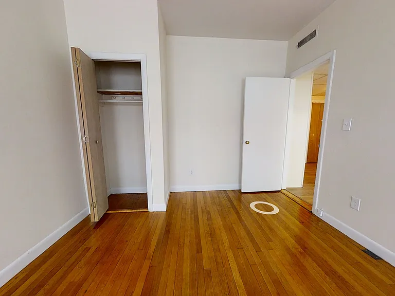 1137 Commonwealth Ave #13 — Photo 5
