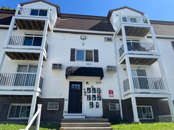 13 Elizabeth St, Worcester, MA