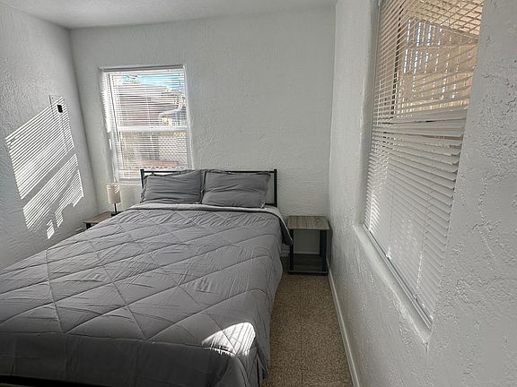 2nd image of 1201 Wilmoore Dr SE APT A