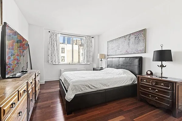 Rented by Corcoran | media 40