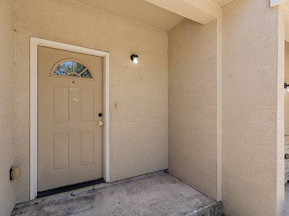 2nd image of 5114 Flipper Dr