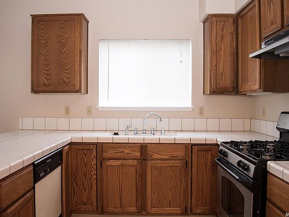 4th image of 6036 Don Ave