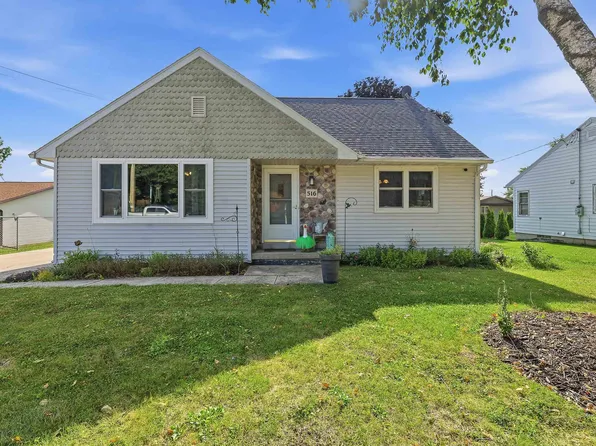 516 Church St, Brownsville, WI 53006