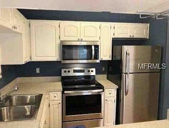 3rd image of 603 S Melville Ave APT 20