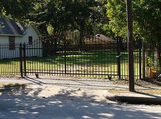 632 E Crosstimbers St, Houston, TX 77022