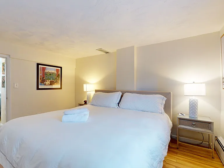 79 Chestnut St #1B — Photo 12
