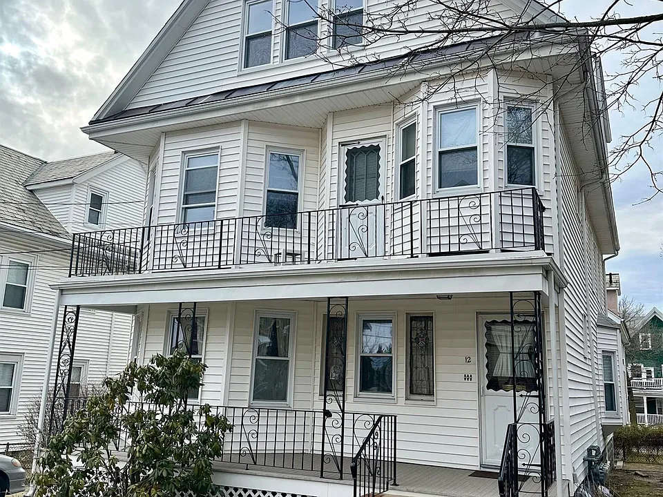 10 Hill St