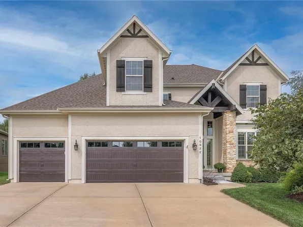 10922 S Hastings St, Olathe, KS 66061