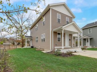 519 Saints Pl, Waukesha, WI 53186