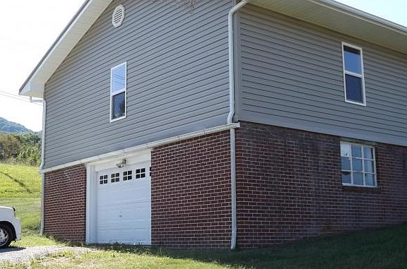 5th image of 2878 Nickelsville Hwy