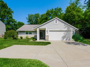 3918 Irwin Simpson Rd, Mason, OH 45040