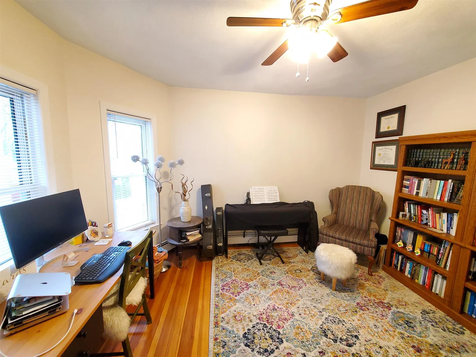 2 bed, 900 sqft, $3,600 — Photo 4