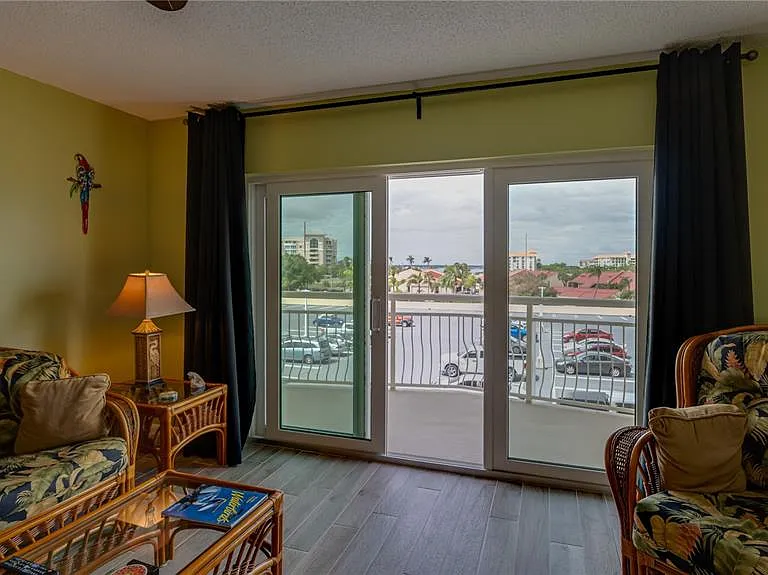 4900 Brittany Dr S #411 — Photo 12