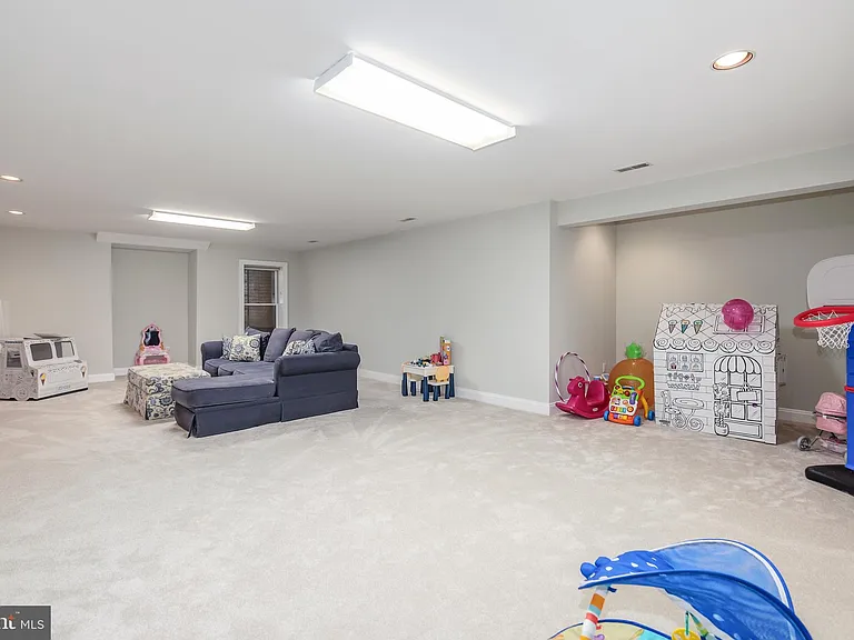9304 Wildoak Dr — Photo 33