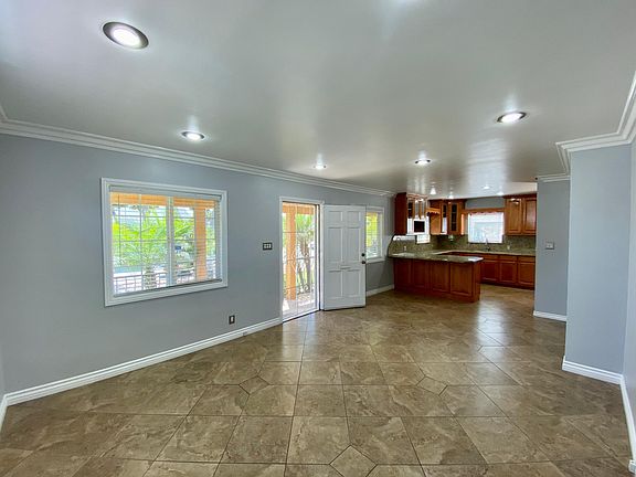 5th image of 14521 Elmcroft Ave