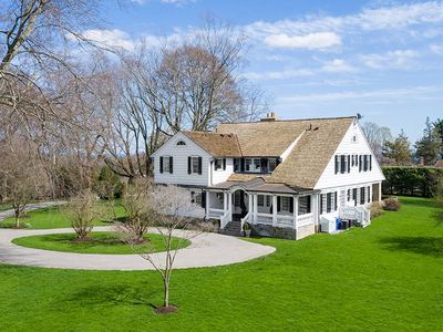 1680 Hillside Rd, Fairfield, CT, 06824