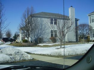 749 Westridge Dr, Aurora, IL 60504