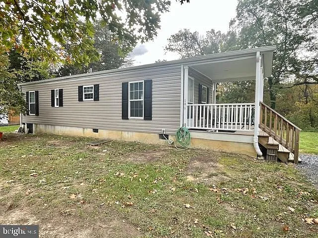 191 Park View Dr photo 1