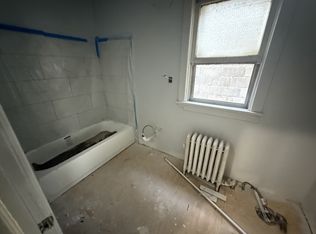 2227 Cove Rd, Pennsauken, NJ 08110