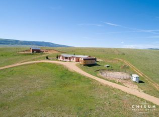 41 Snowflake Rd, Eagle Nest, NM 87718