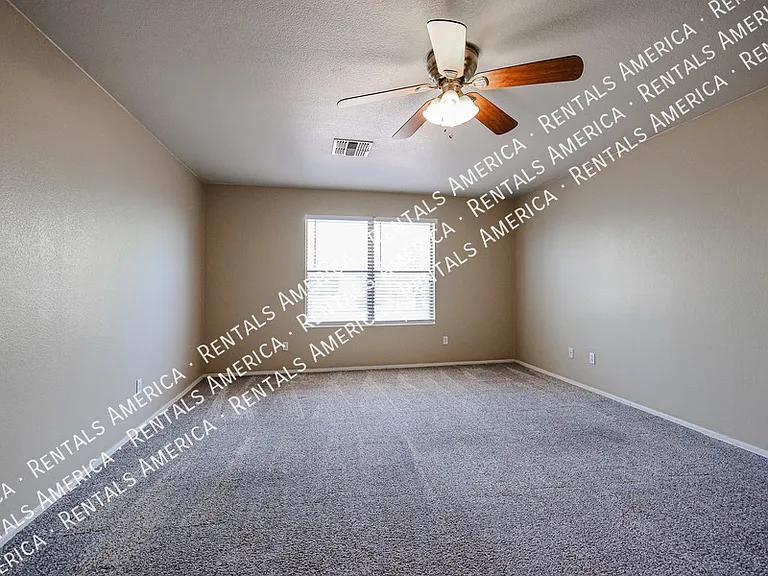 9404 W Terri Lee Dr — Photo 10