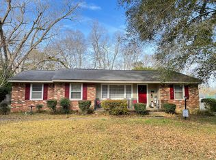 757 8th St, Macon, MS 39341