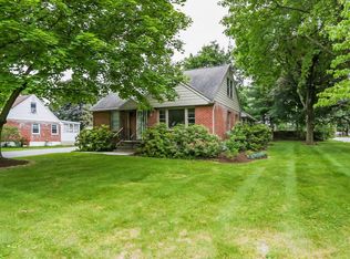 32 Antoinette Dr, Poughkeepsie, NY