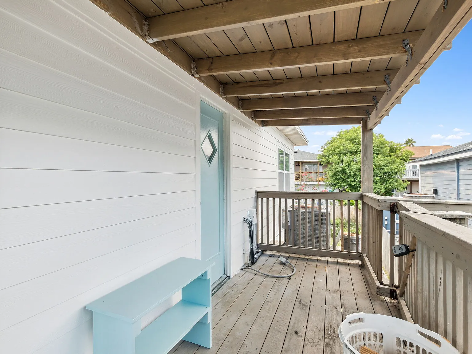 2 bed, 810 sqft, $2,950 — Photo 1