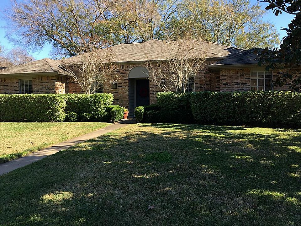 1st image of 11802 Meadowdale Dr
