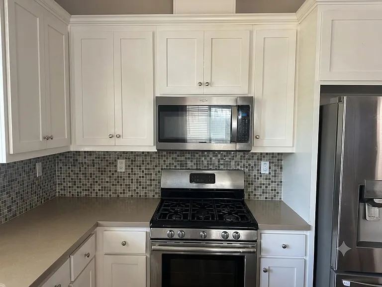 Stove and Microwave