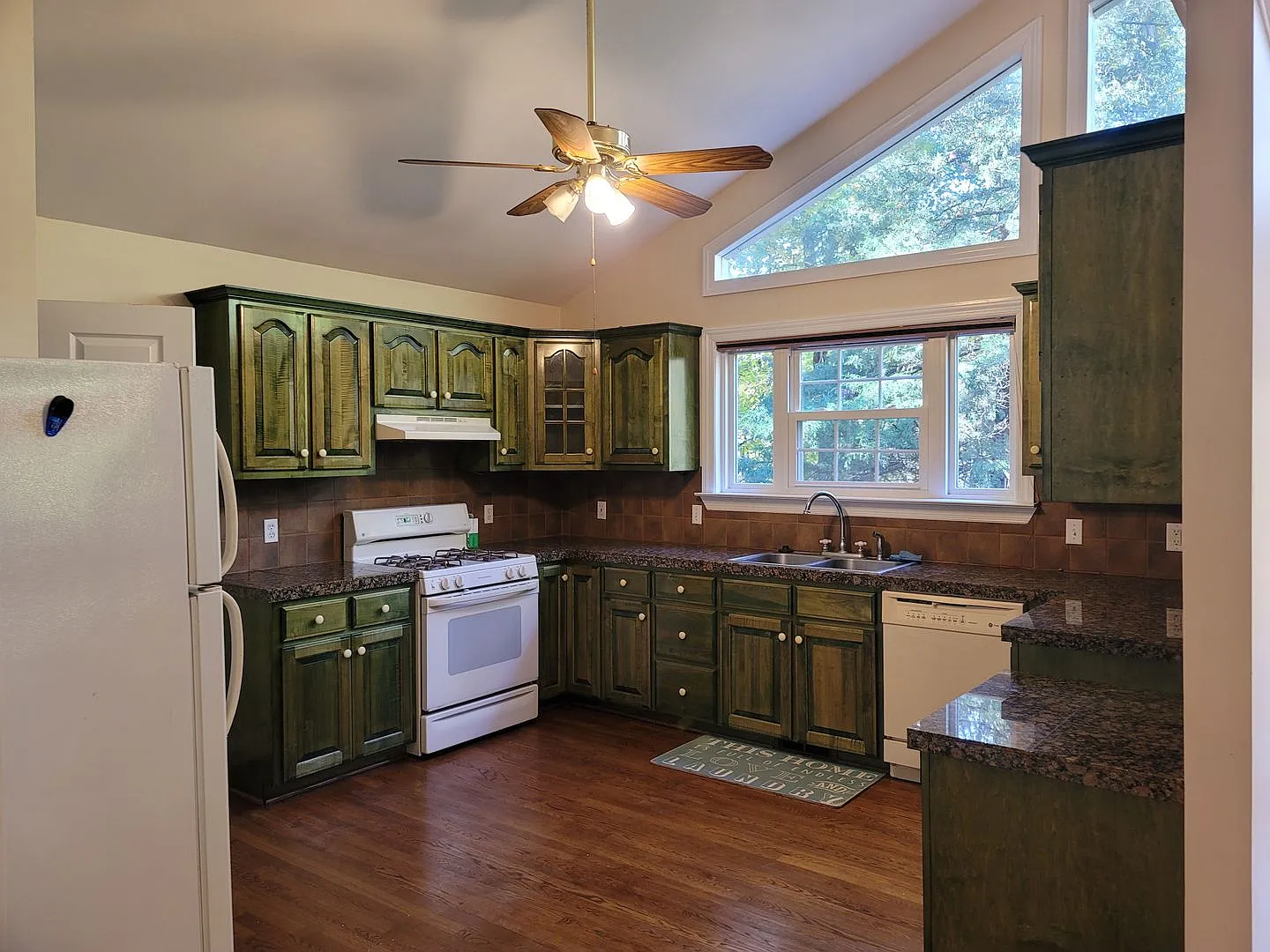 Beautiful home In Druid Hills — Photo 3