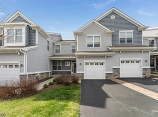 5 Blazingstar Way, Hackettstown, NJ 07840