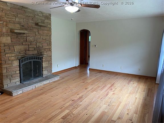 5th image of 5134 Brookside Dr