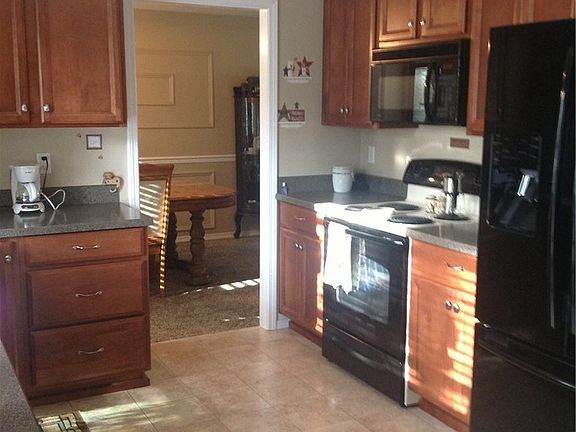 5th image of 9516 165th Street Ct E