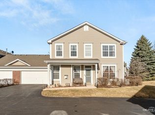 182 Brompton Ln #A, Sugar Grove, IL