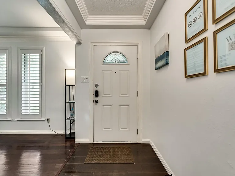 16095 Longvista Dr — Photo 30