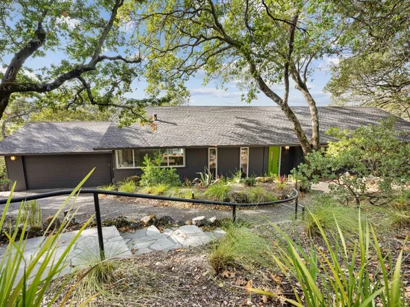 571 Michael Drive, Sonoma, CA 95476