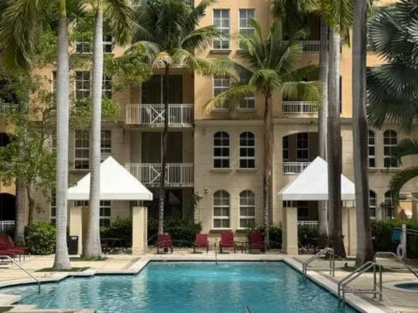 3001 NE 185TH Street #137, Aventura, FL 33180